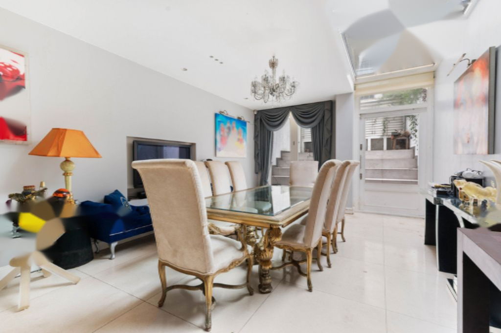 Flat in London, United Kingdom, 287 m² - picture 13