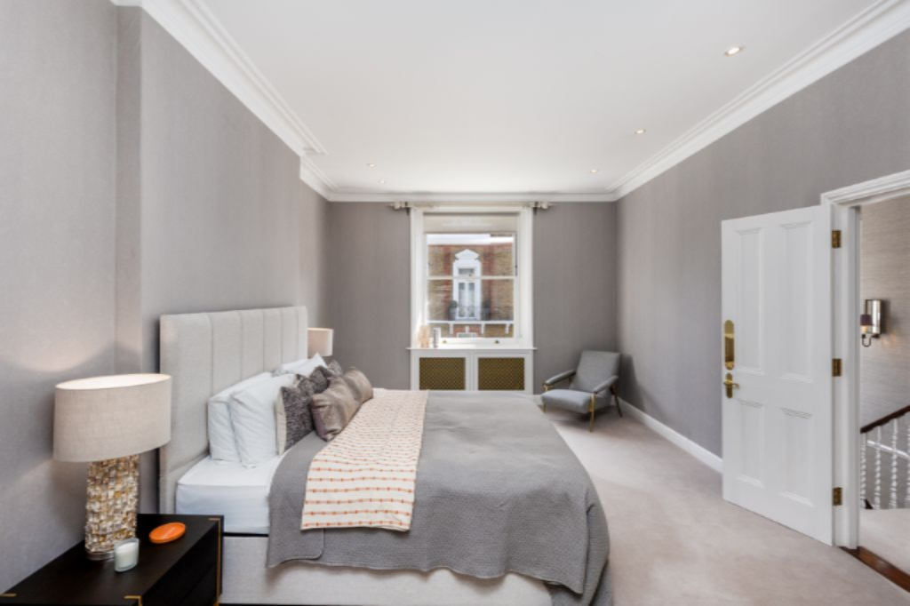 Piso en Londres, Reino Unido, 274 m² - imagen 13