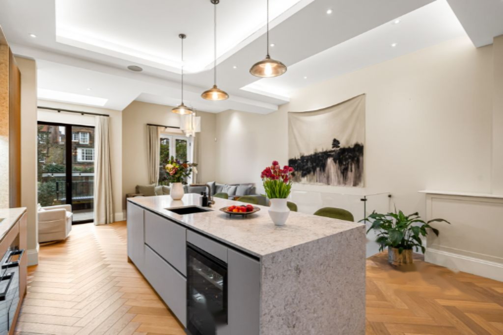 Appartement à Londres, Royaume-Uni, 170 m² - image 13