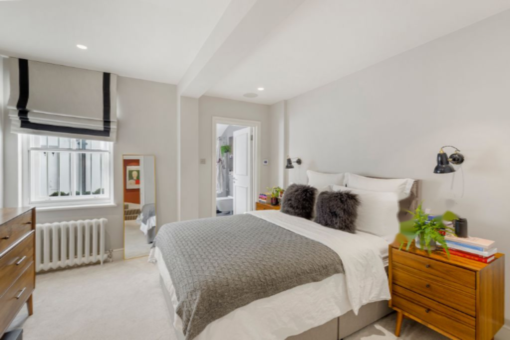 Flat in London, United Kingdom, 77 m² - picture 14