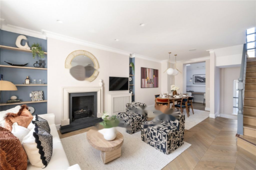 Flat in London, United Kingdom, 148 m² - picture 14