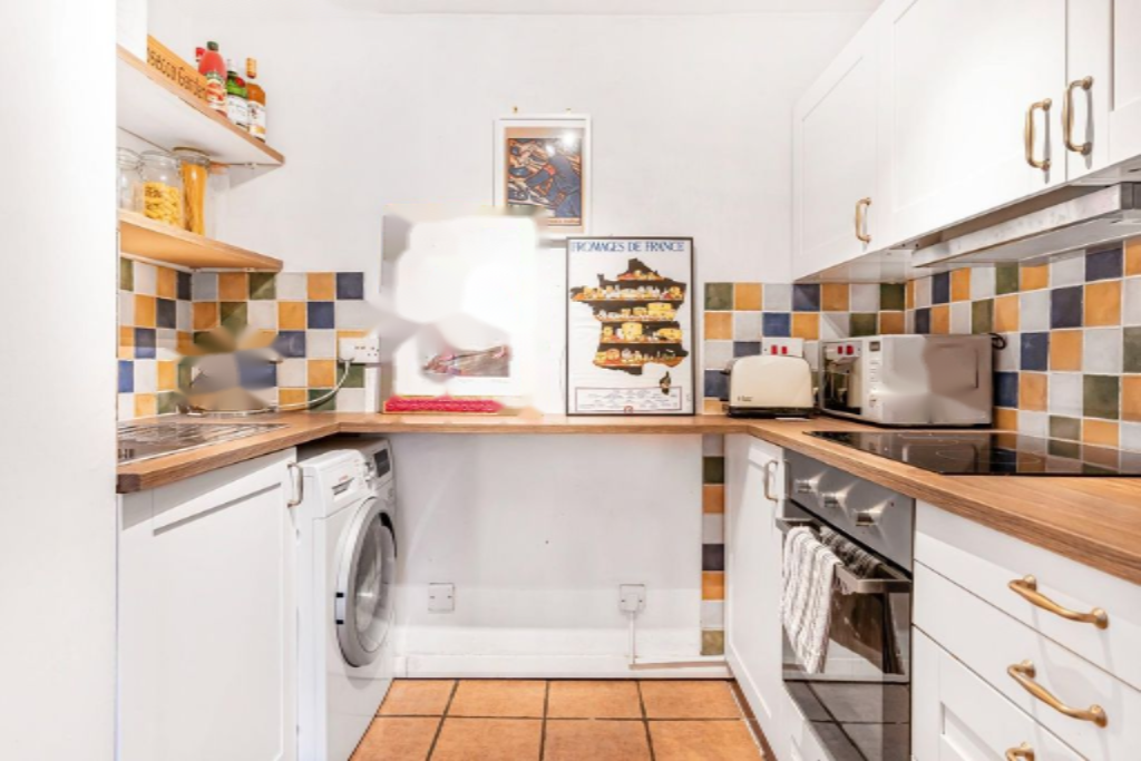 Flat in London, United Kingdom, 35 m² - picture 15