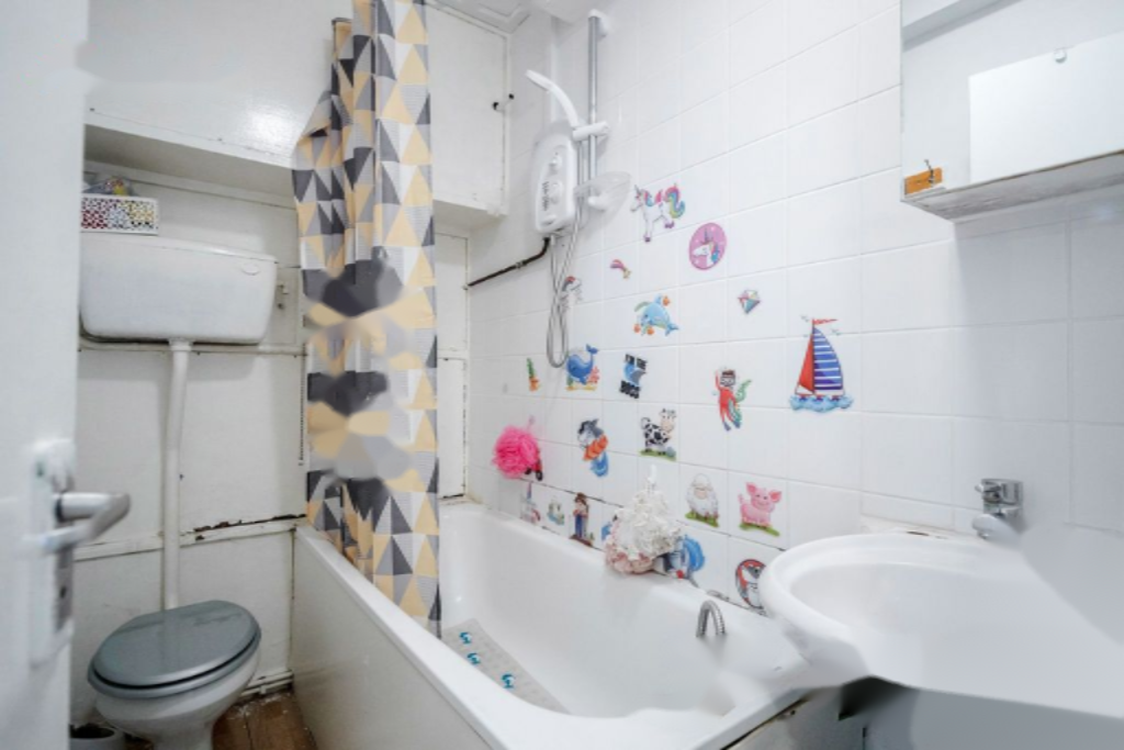 Flat in London, United Kingdom, 45 m² - picture 15