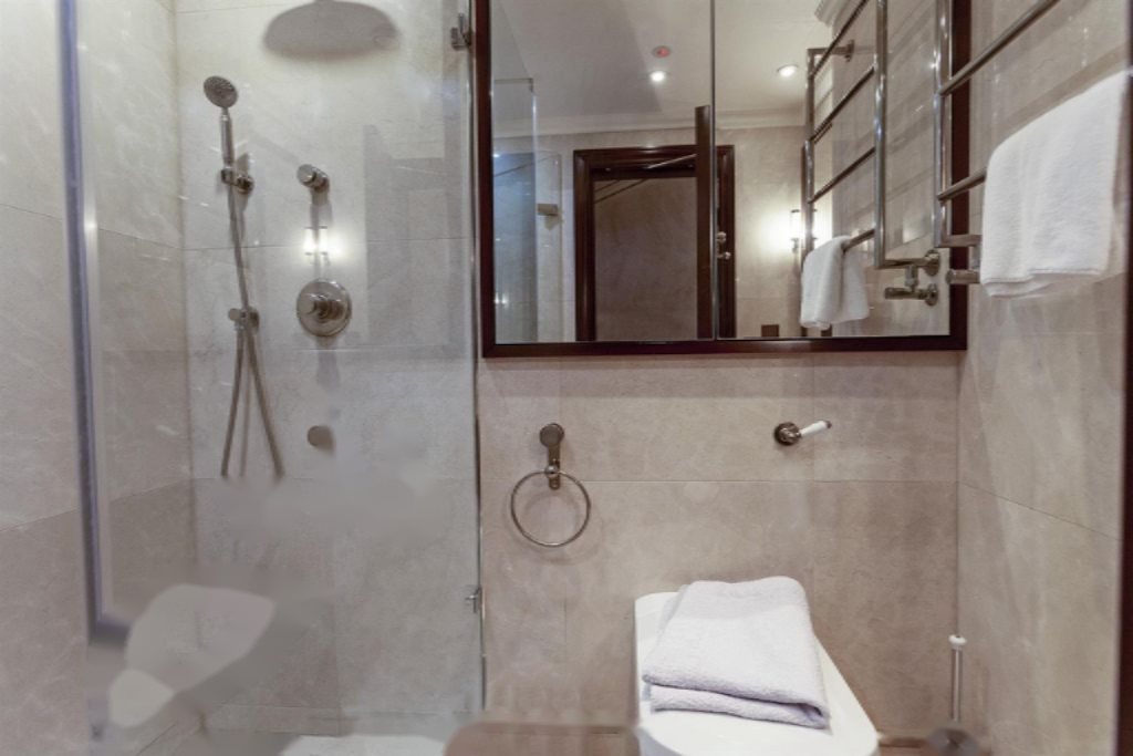 Flat in London, United Kingdom, 97 m² - picture 15