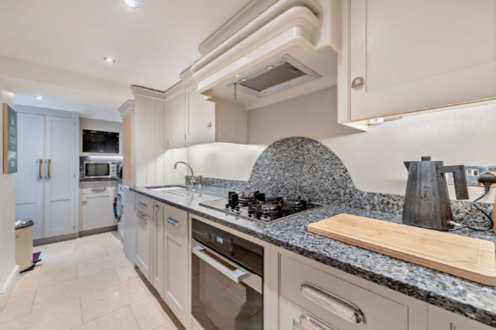 Piso en Londres, Reino Unido, 88 m² - imagen 16