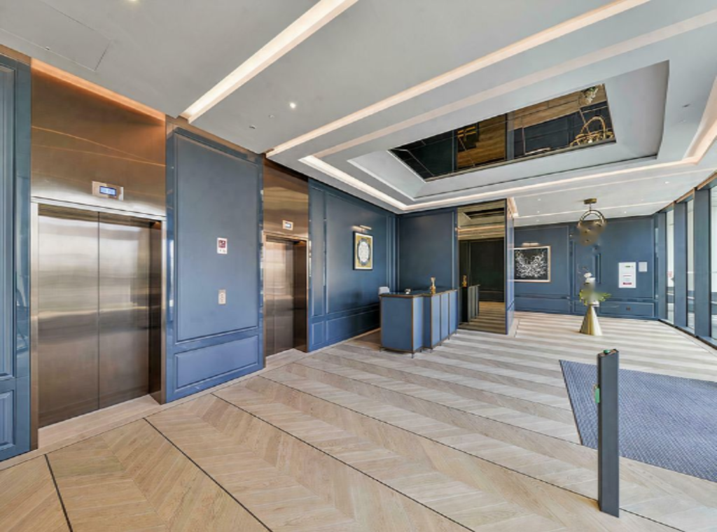 Flat in London, United Kingdom, 191 m² - picture 17