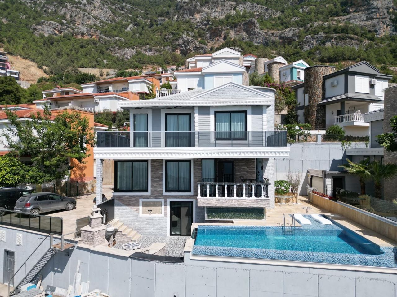Villa in Alanya, Turkey, 270 m² - picture 1
