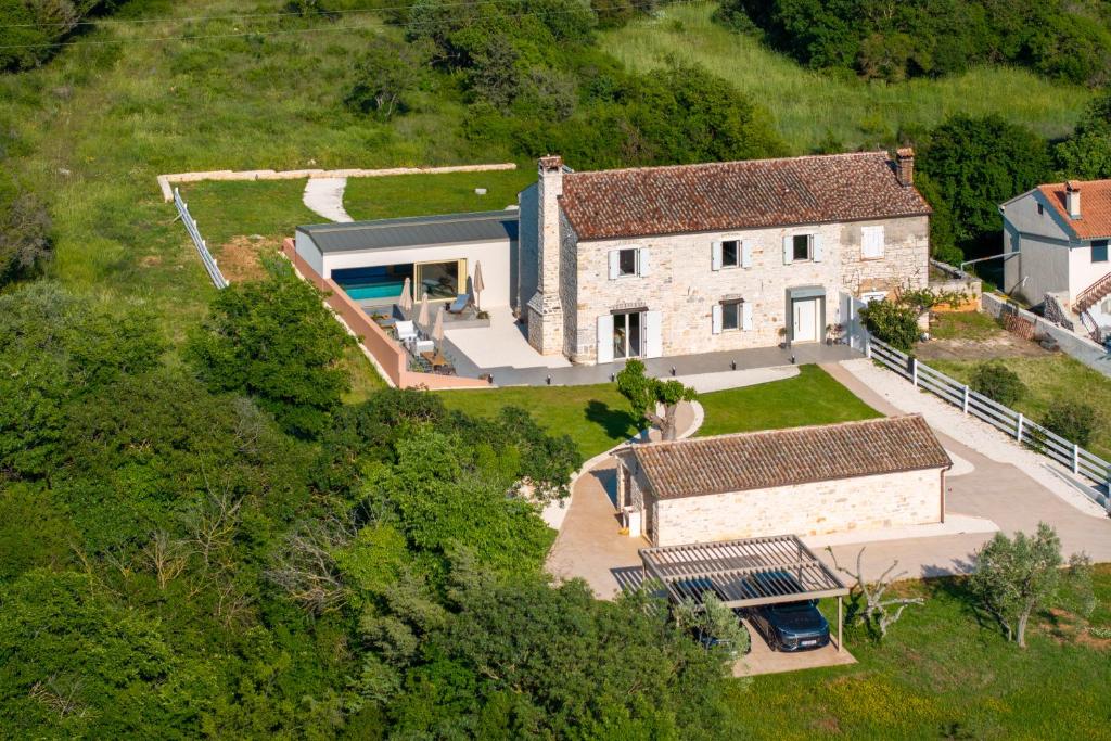 Villa in Rovinj, Croatia, 400 m² - picture 1