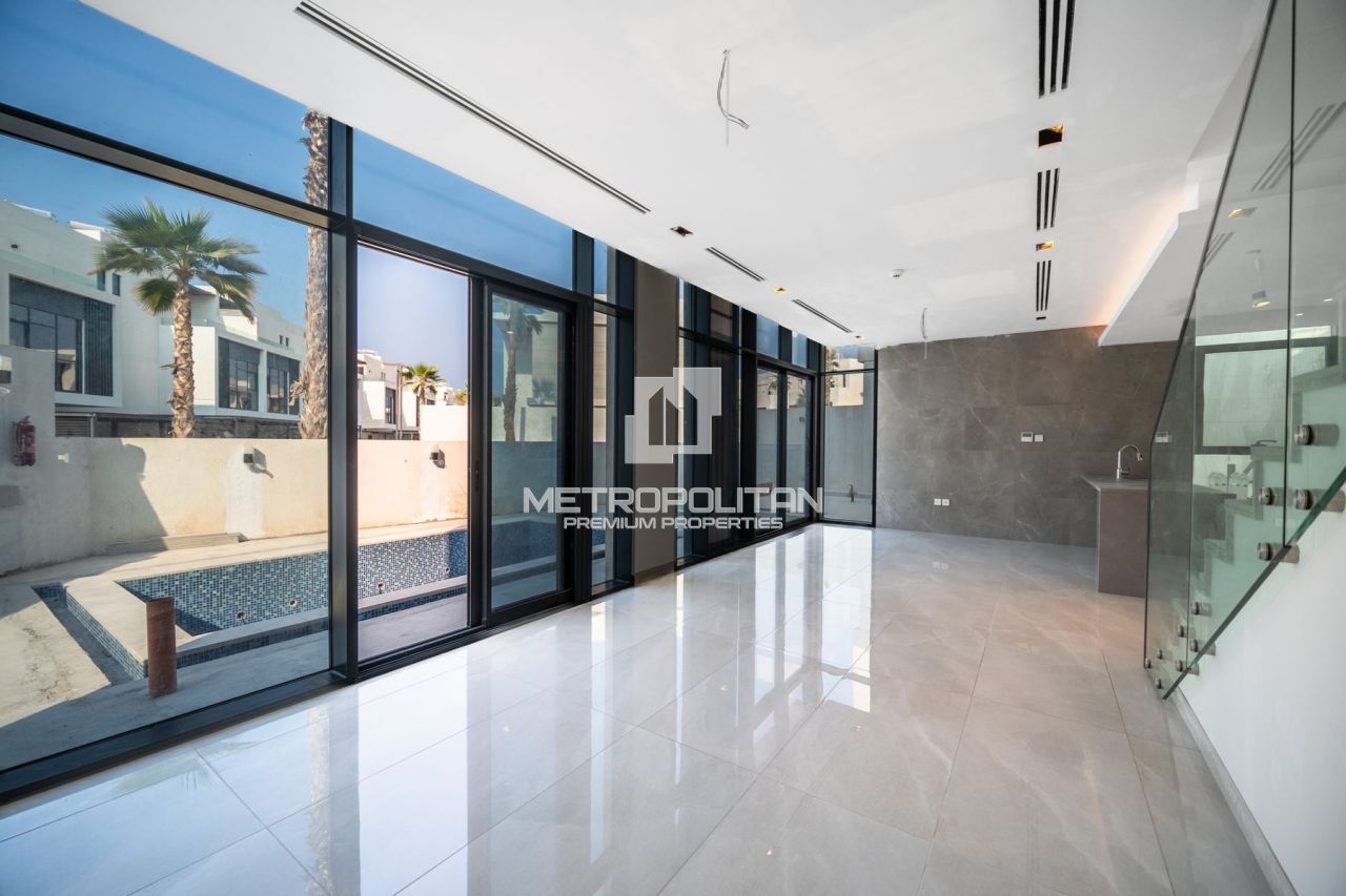 Villa in Ras al-Khaimah, UAE, 361 m² - picture 2