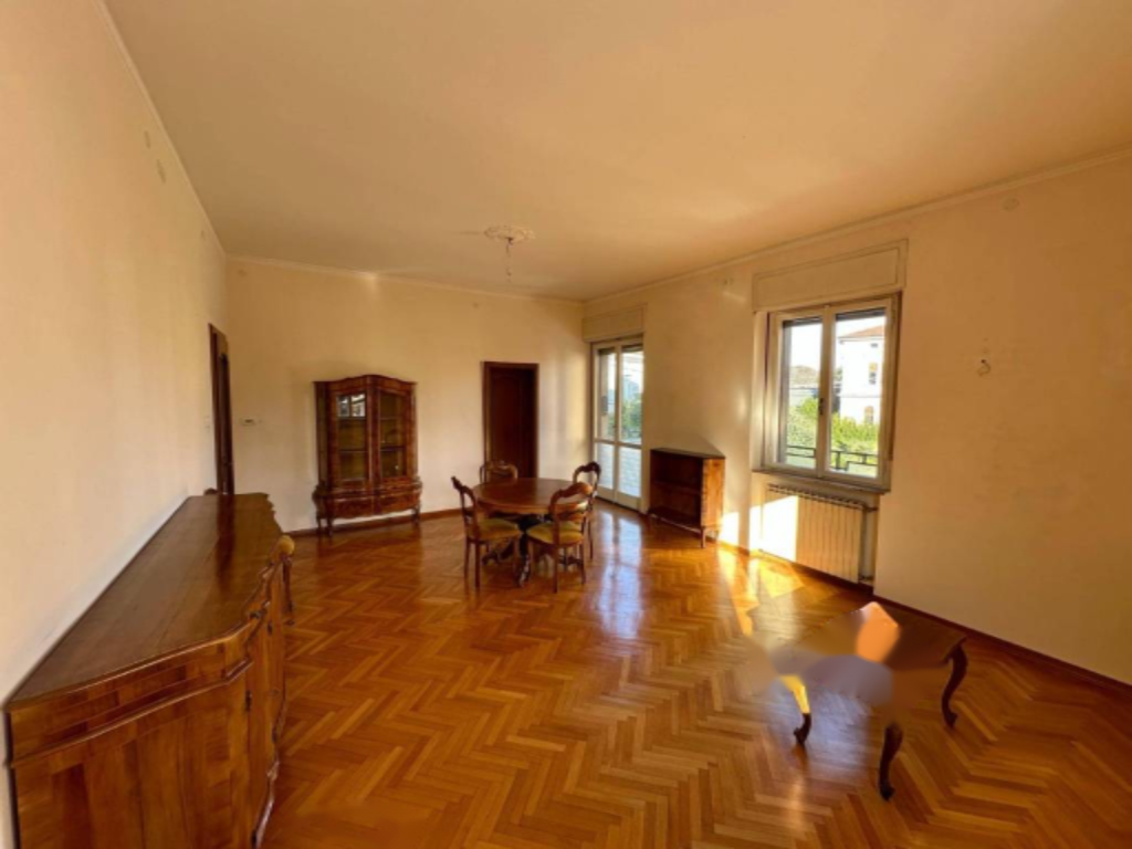 Piso en Gorizia, Italia, 151 m² - imagen 1
