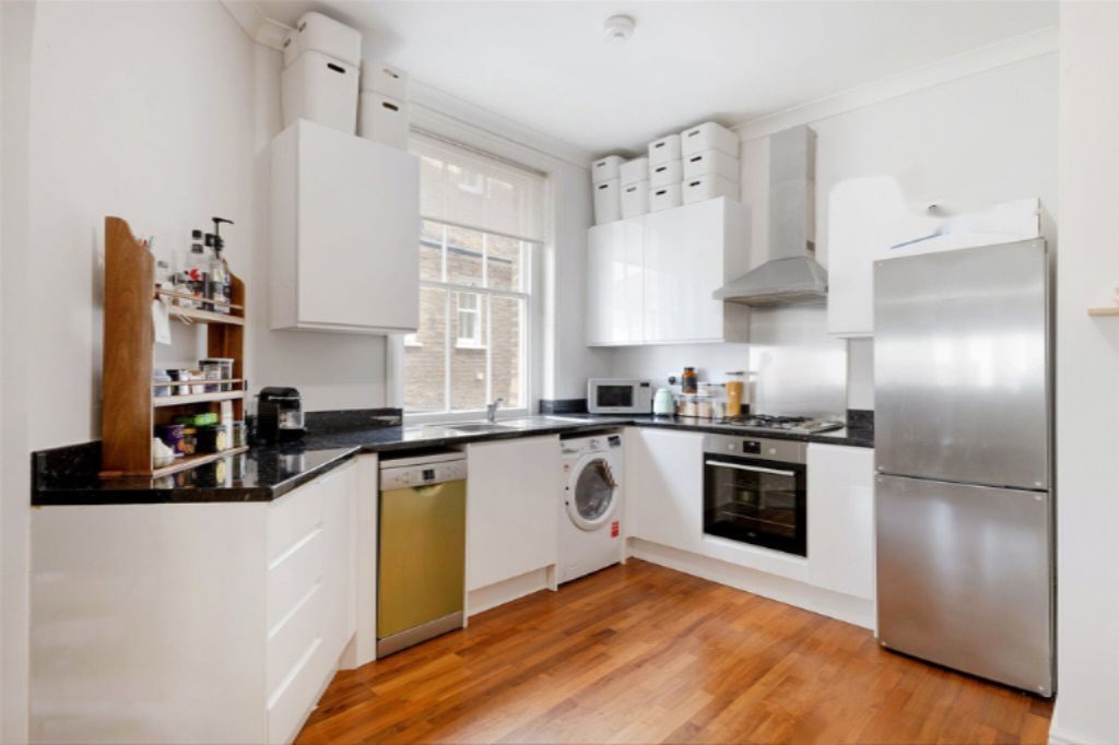 Appartement à Londres, Royaume-Uni, 64 m² - image 1