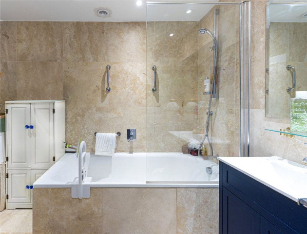 Piso en Londres, Reino Unido, 55 m² - imagen 1