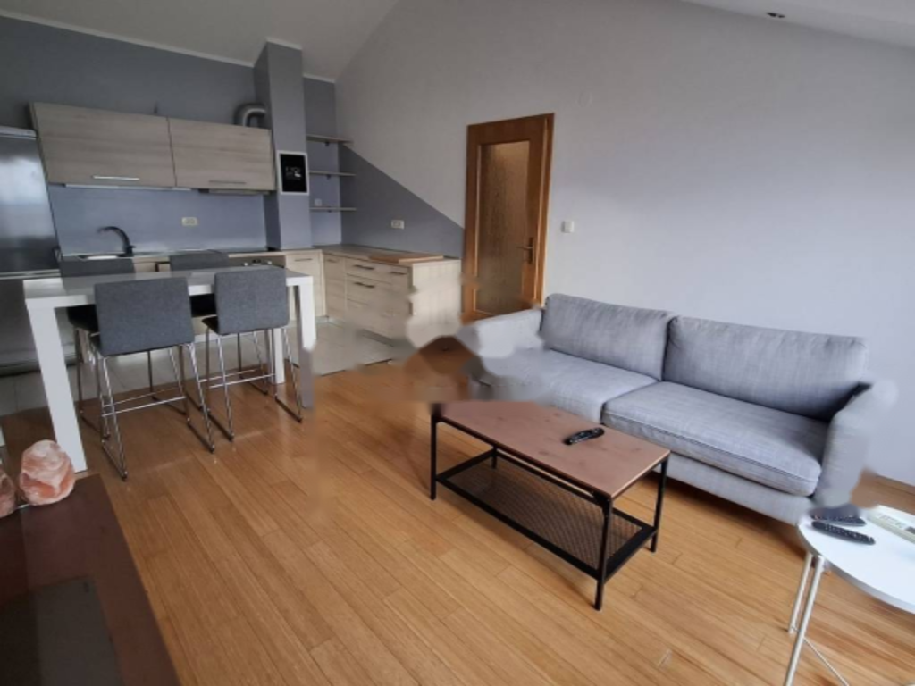 Piso en Opatija, Croacia, 77 m² - imagen 1