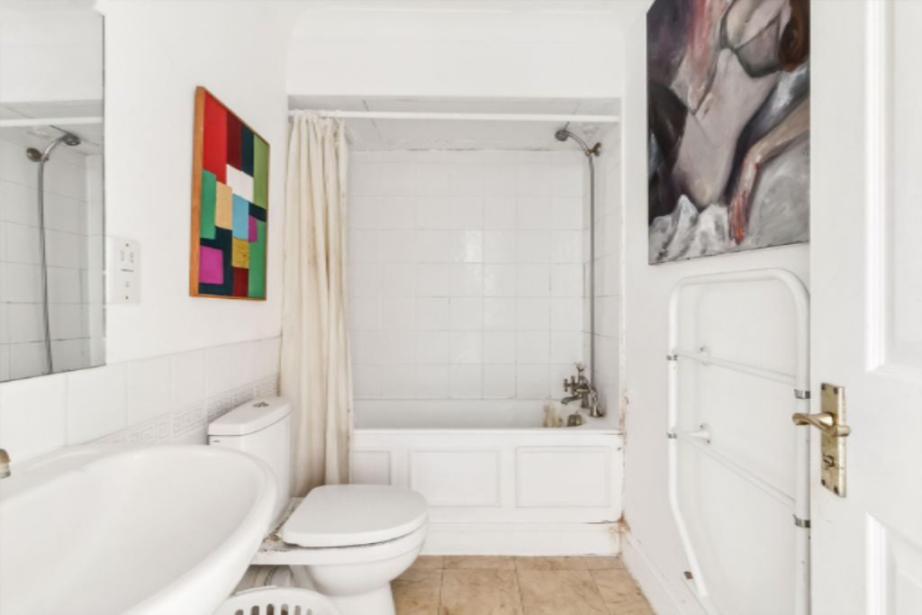 Flat in London, United Kingdom, 79 m² - picture 1