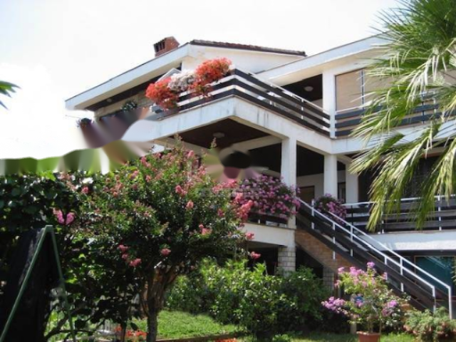 Casa en Opatija, Croacia, 427 m² - imagen 1