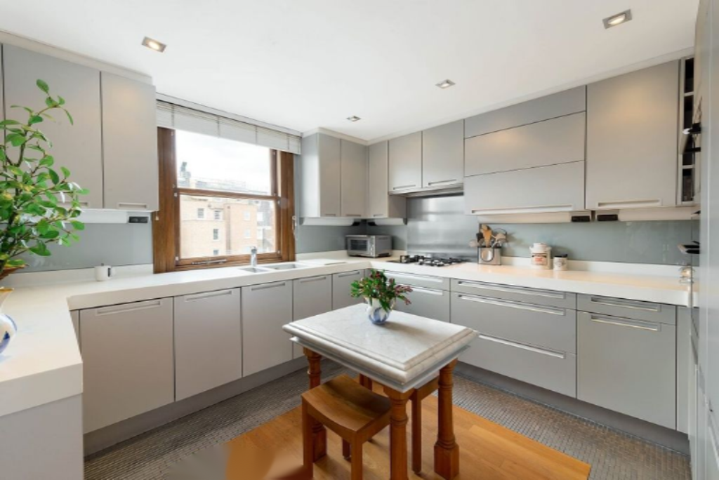Appartement à Londres, Royaume-Uni, 114 m² - image 1