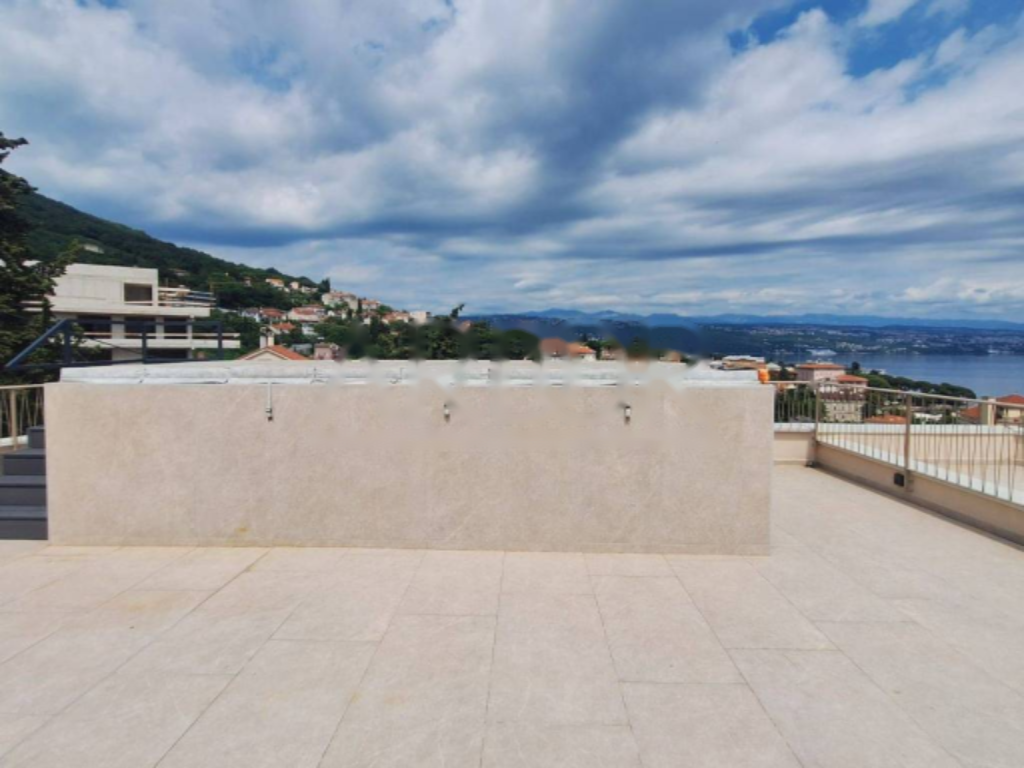 Piso en Opatija, Croacia, 243 m² - imagen 2