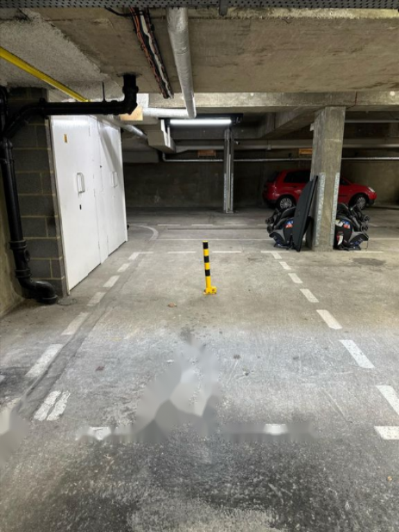 Flat in London, United Kingdom, 79 m² - picture 3