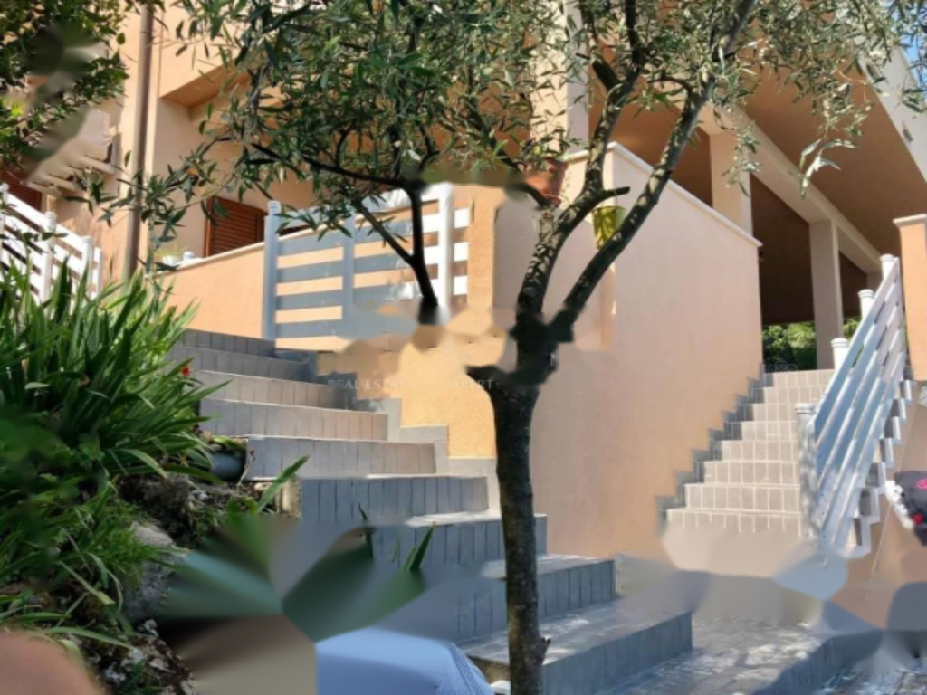 Casa en Opatija, Croacia, 700 m² - imagen 4