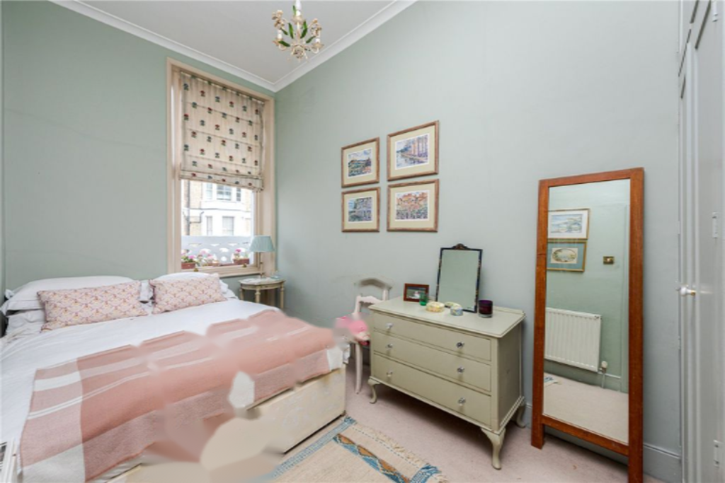 Flat in London, United Kingdom, 54 m² - picture 4