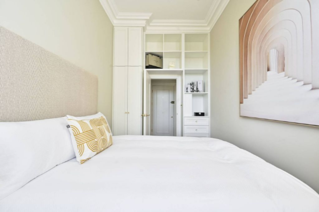 Flat in London, United Kingdom, 61 m² - picture 4