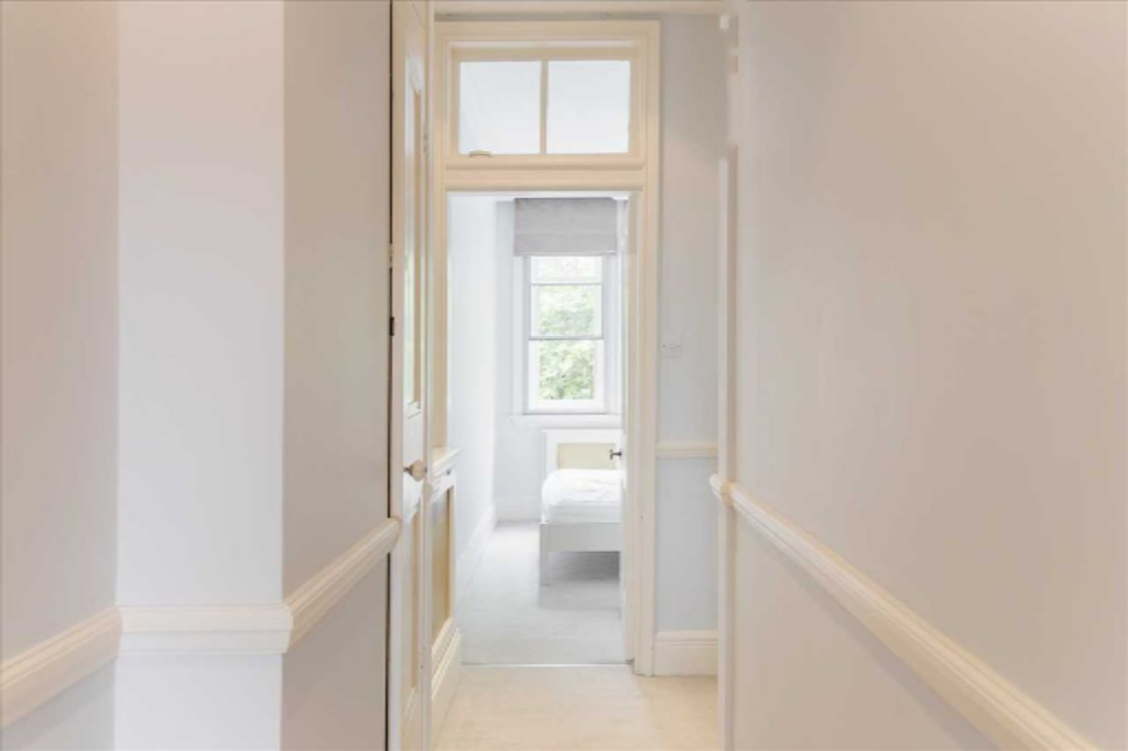 Flat in London, United Kingdom, 86 m² - picture 9