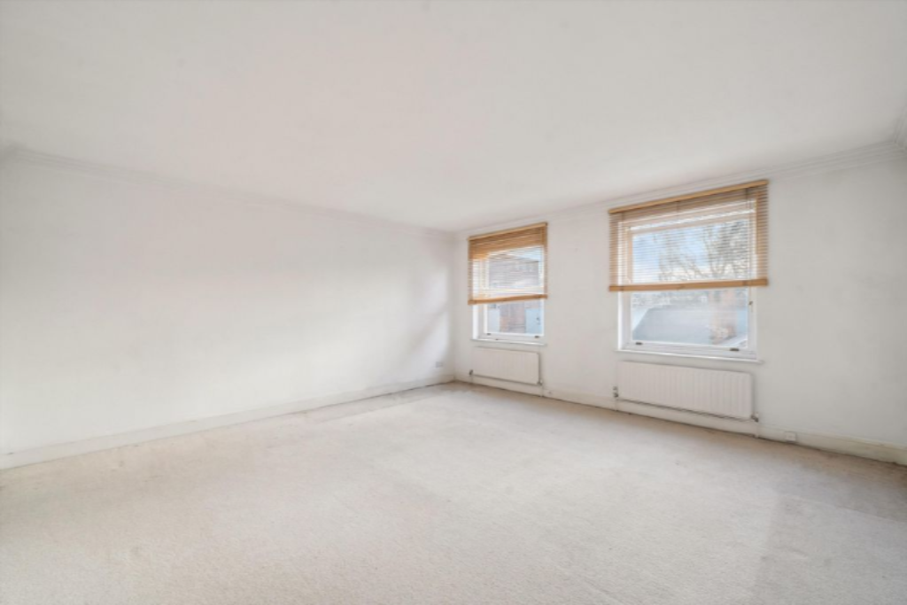 Flat in London, United Kingdom, 79 m² - picture 10