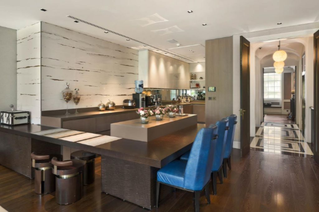 Appartement à Londres, Royaume-Uni, 618 m² - image 11