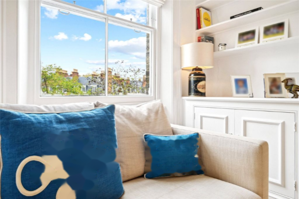 Flat in London, United Kingdom, 87 m² - picture 13