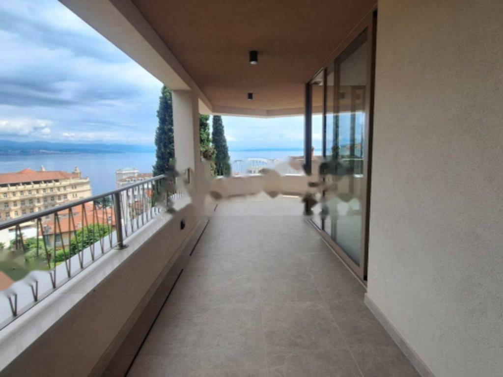 Piso en Opatija, Croacia, 243 m² - imagen 13