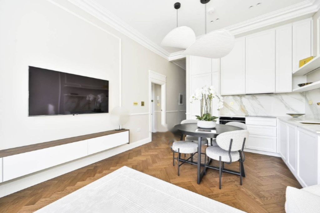 Flat in London, United Kingdom, 61 m² - picture 14