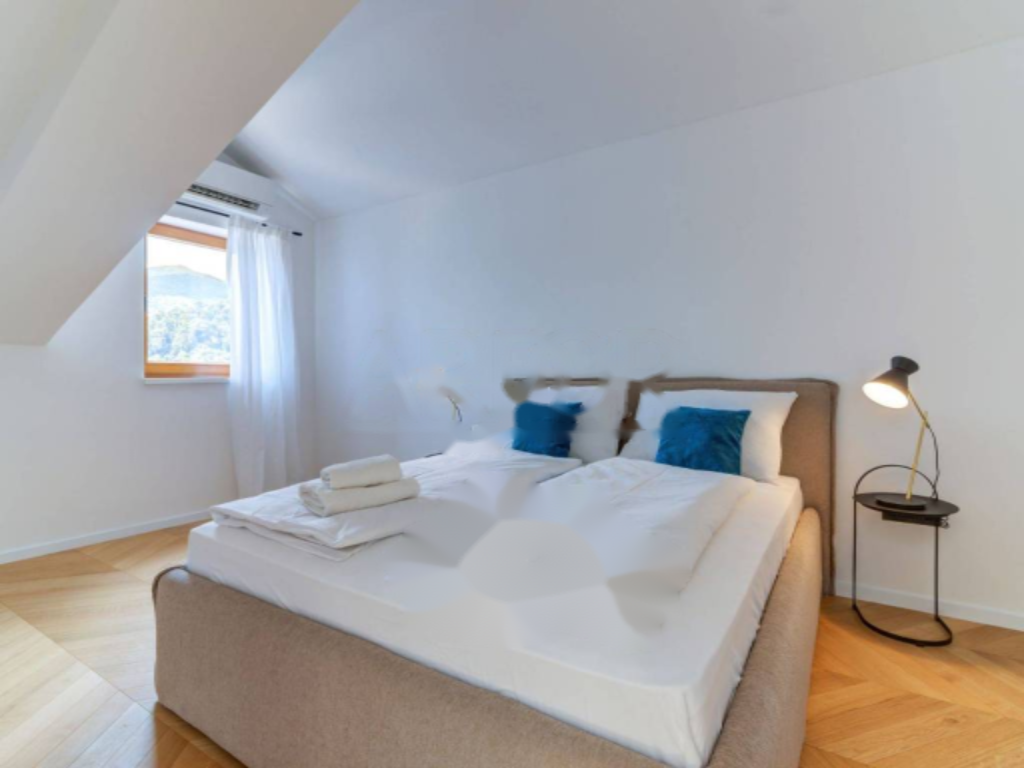 Flat in Opatija, Croatia, 177 m² - picture 14