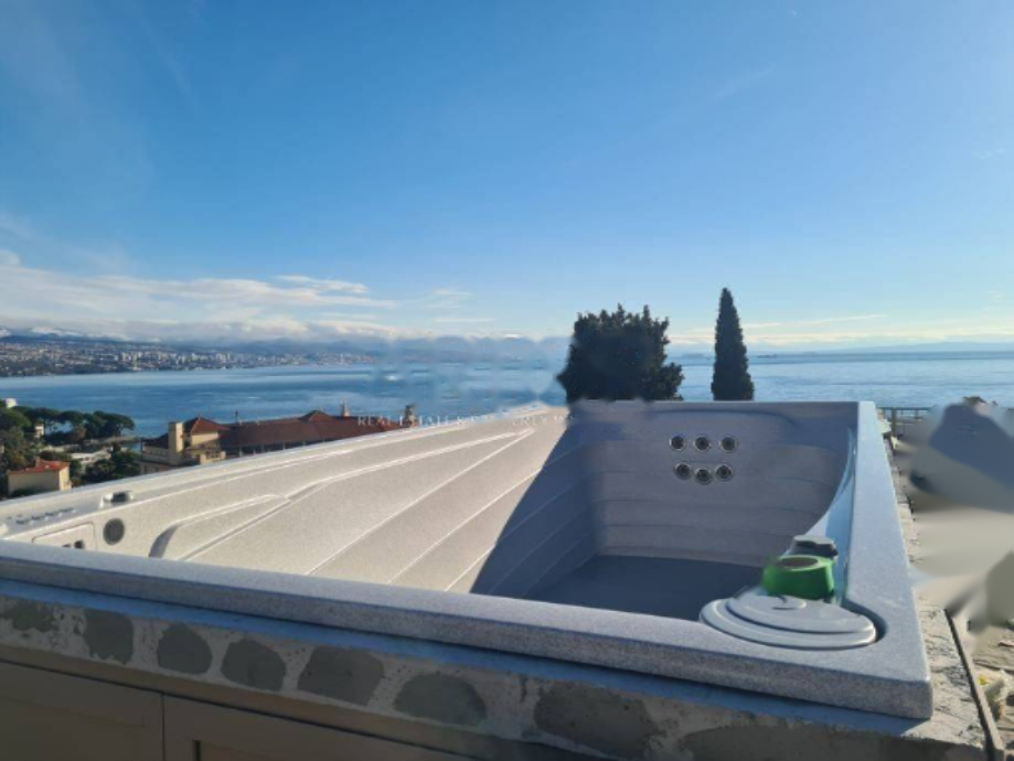 Piso en Opatija, Croacia, 243 m² - imagen 19