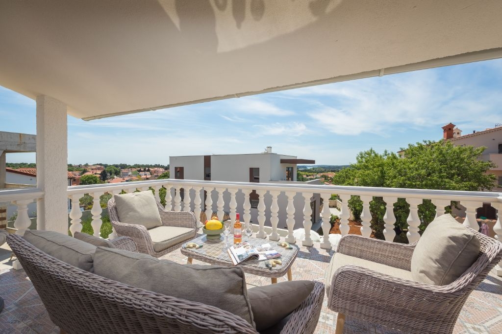 Villa en Medulin, Croacia, 180 m² - imagen 1