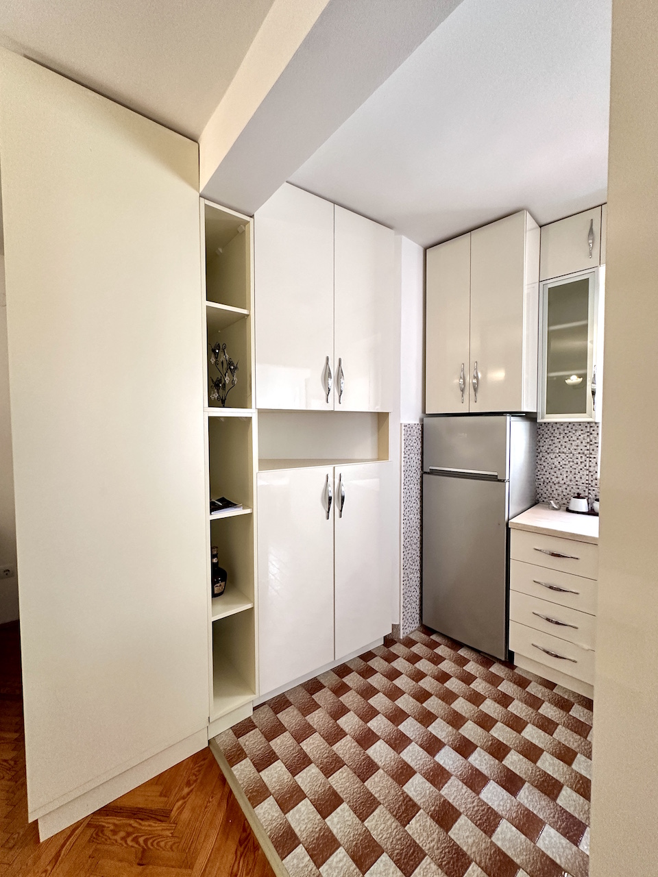 Flat in Budva, Montenegro, 48 m² - picture 14