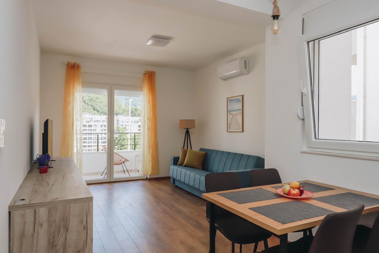 Flat in Budva, Montenegro, 47 m² - picture 13