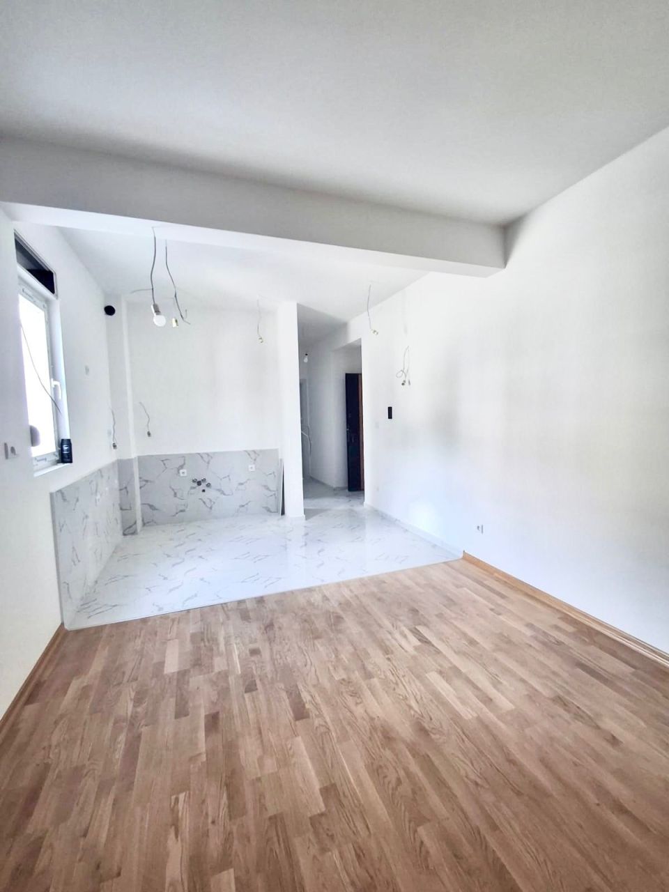 Piso en Budva, Montenegro, 52 m² - imagen 1