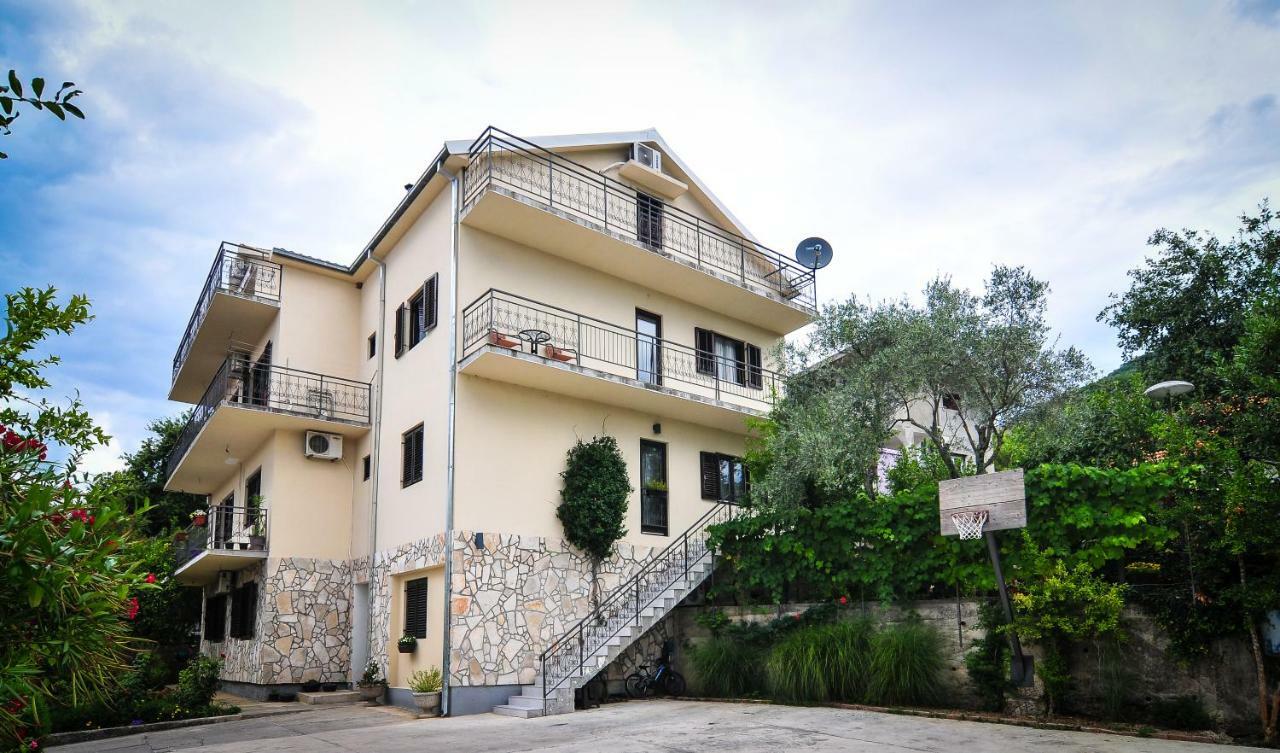 Hôtel à Tivat, Monténégro, 525 m² - image 3