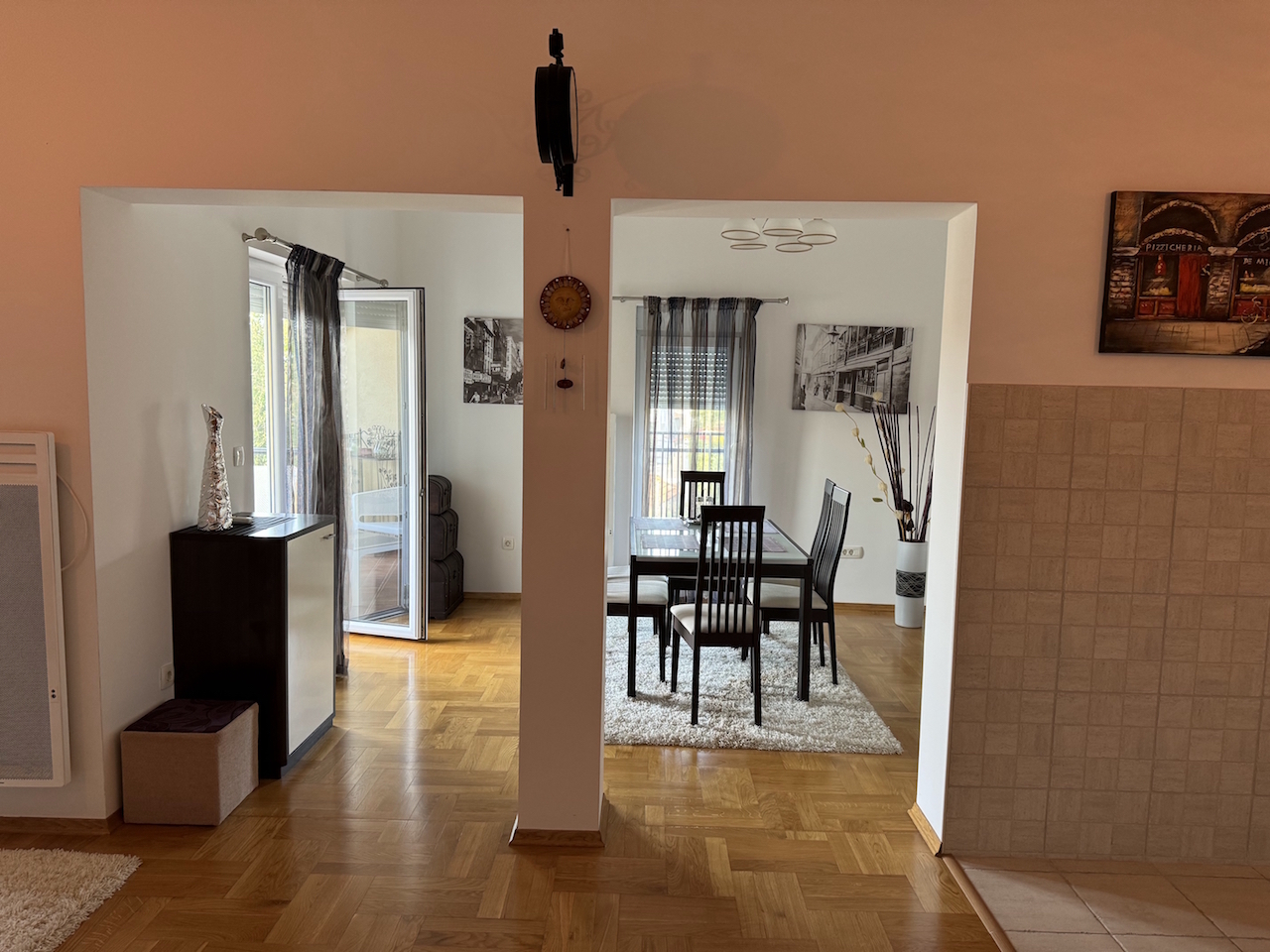 Appartamento a Tivat, Montenegro, 92 m² - foto 1