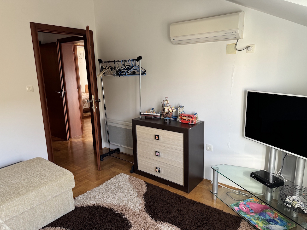 Appartamento a Tivat, Montenegro, 92 m² - foto 10