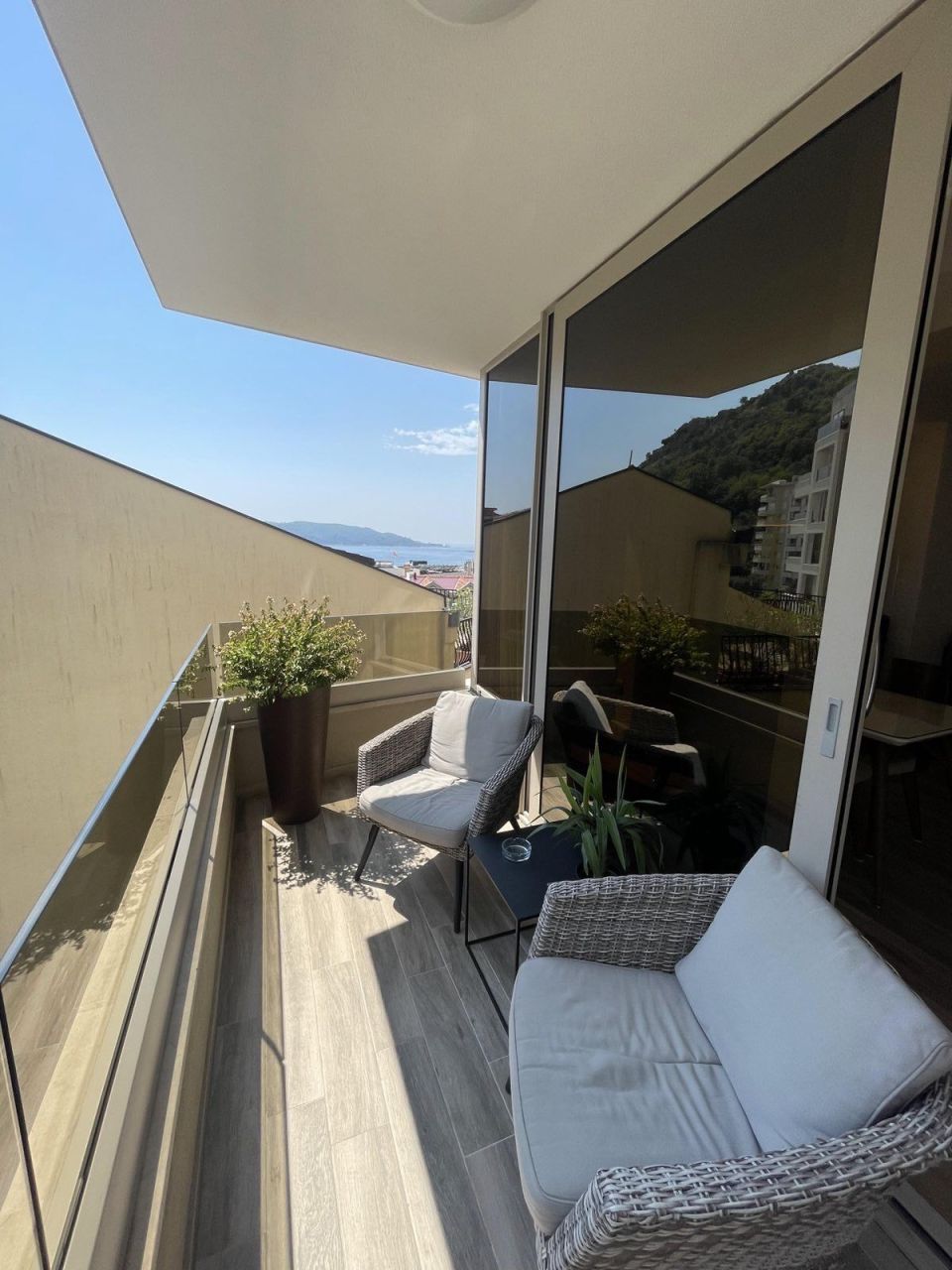 Flat in Budva, Montenegro, 55 m² - picture 5