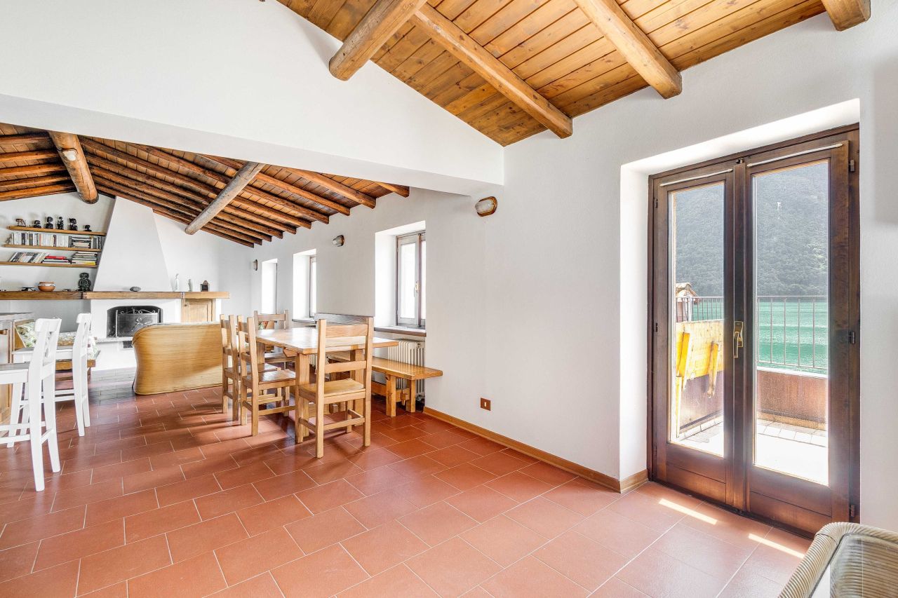 House in Valsolda, Italy, 150 m² - picture 14