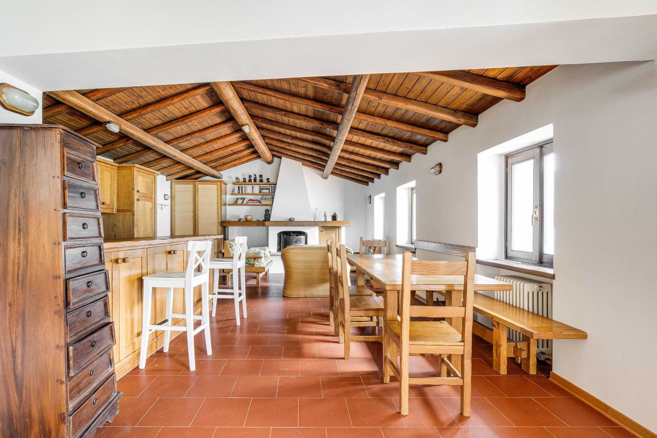 House in Valsolda, Italy, 150 m² - picture 5