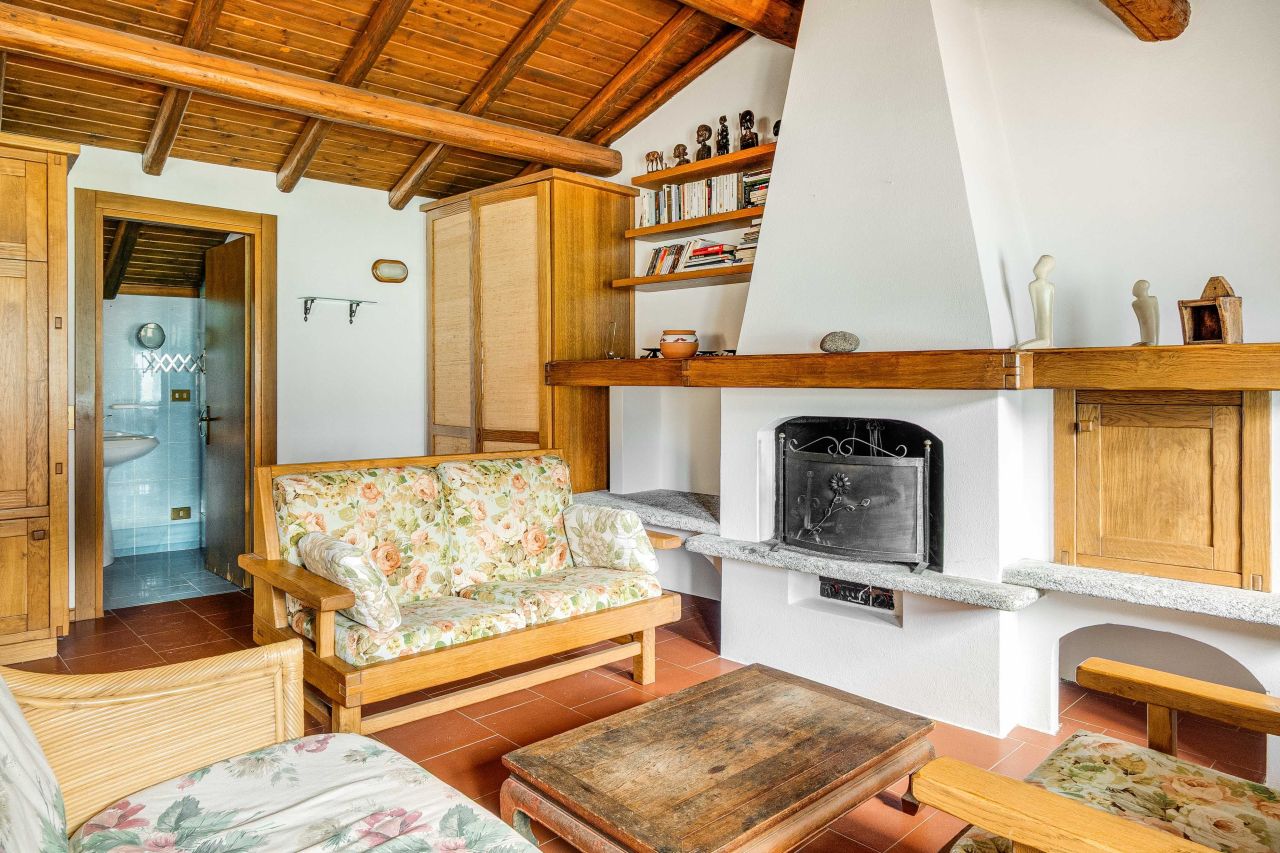 House in Valsolda, Italy, 150 m² - picture 4