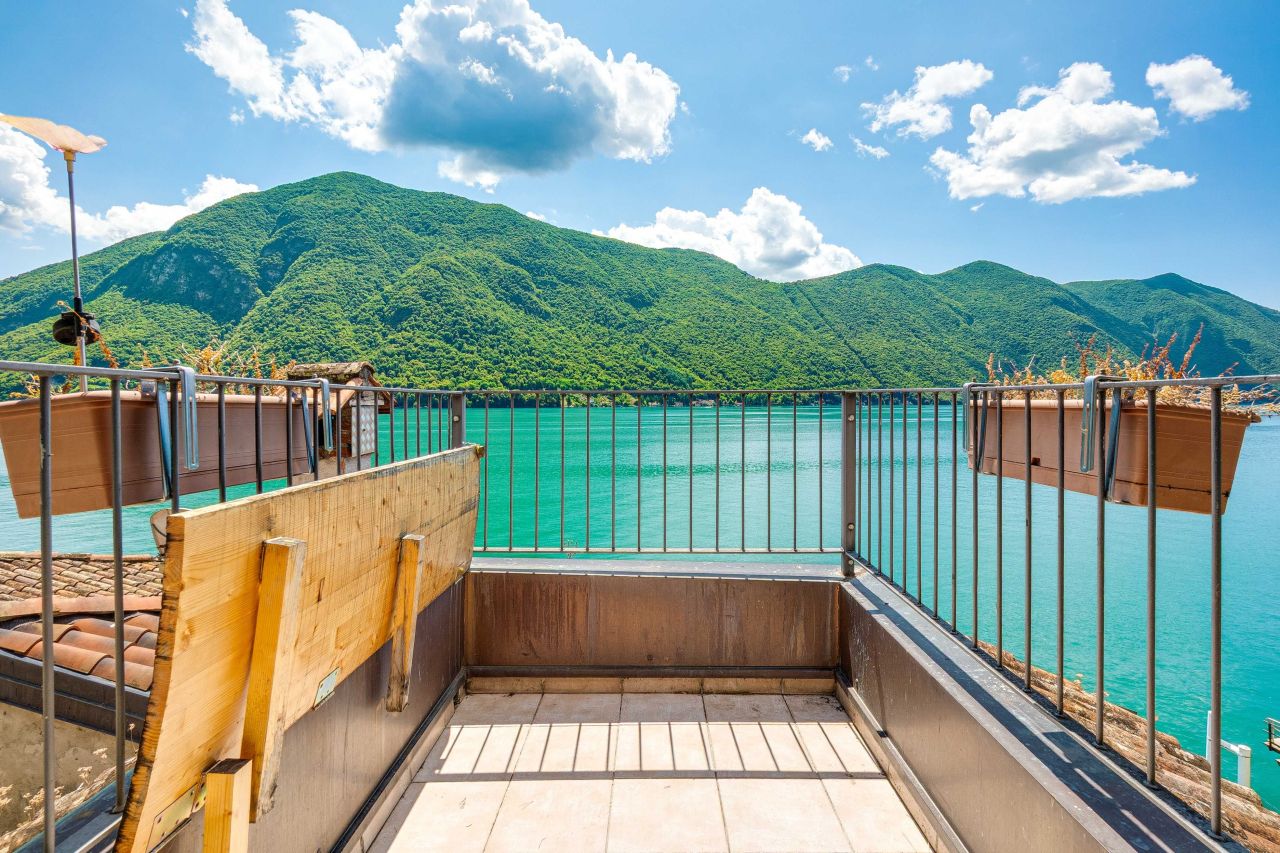 House in Valsolda, Italy, 150 m² - picture 2