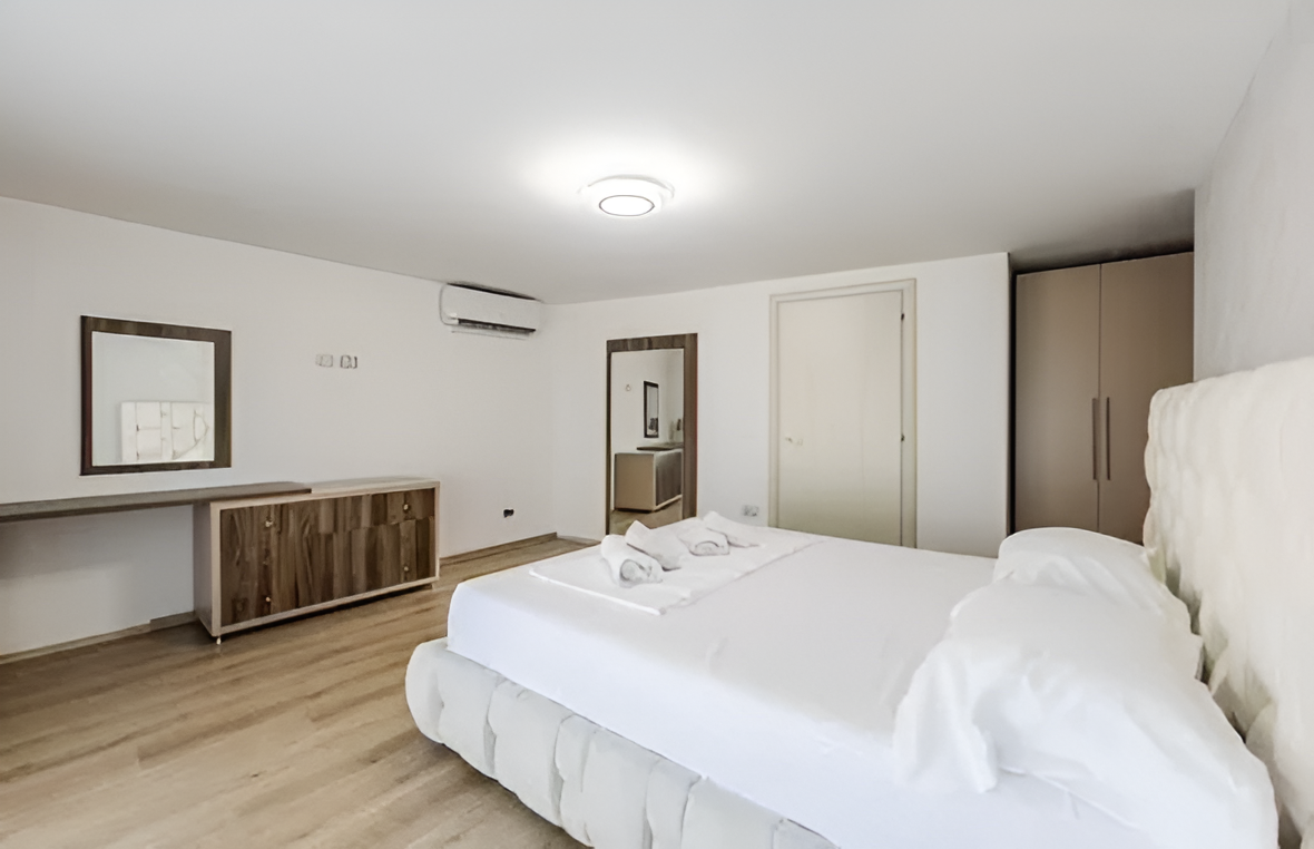 Penthouse in Durres, Albania, 180 m² - picture 12