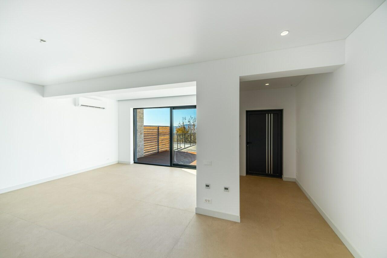 House in Kavac, Montenegro, 130 m² - picture 5