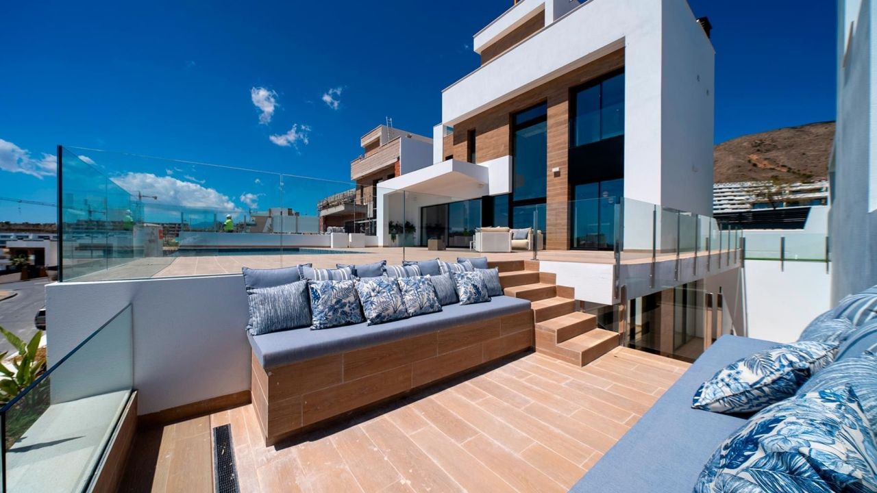 Villa en Finestrat, España, 327 m² - imagen 2