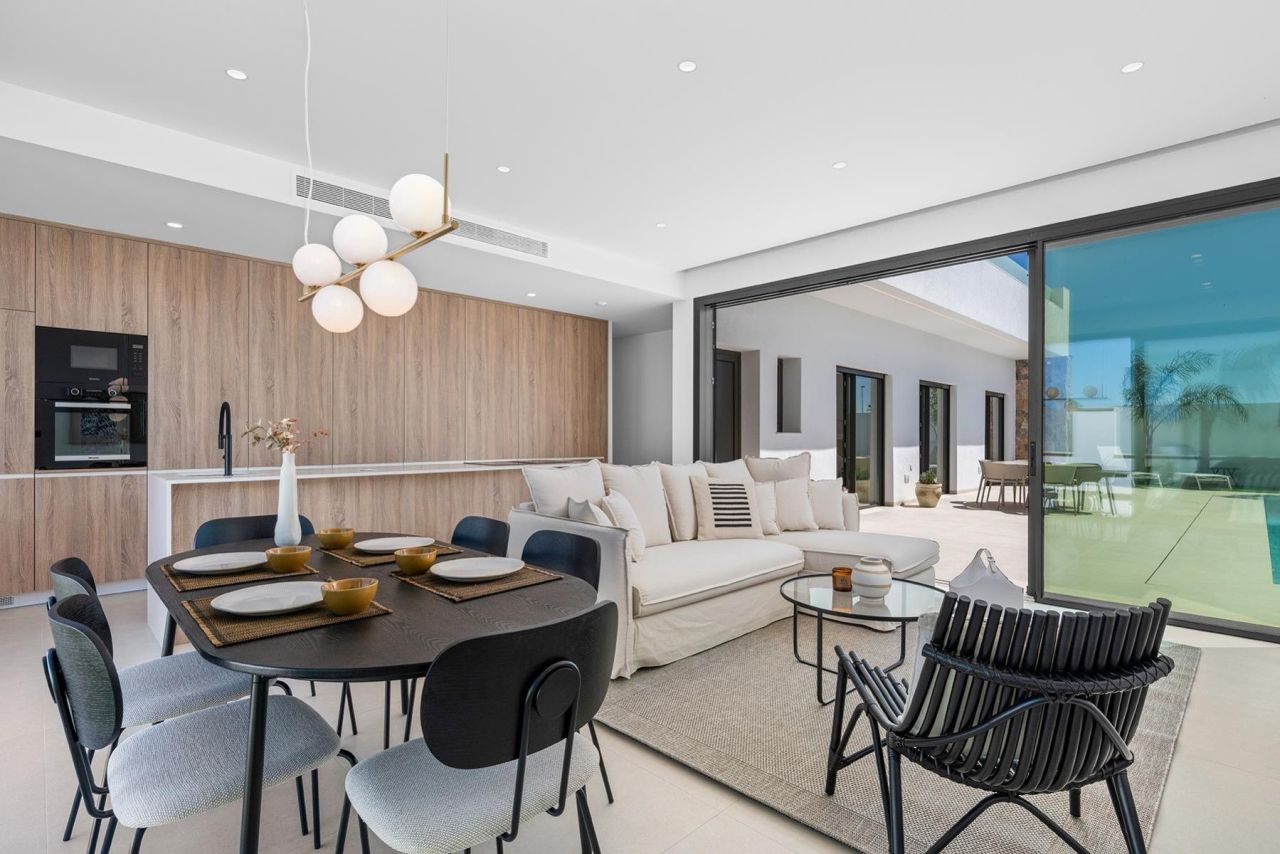 Villa en Los Alcázares, España, 140 m² - imagen 9