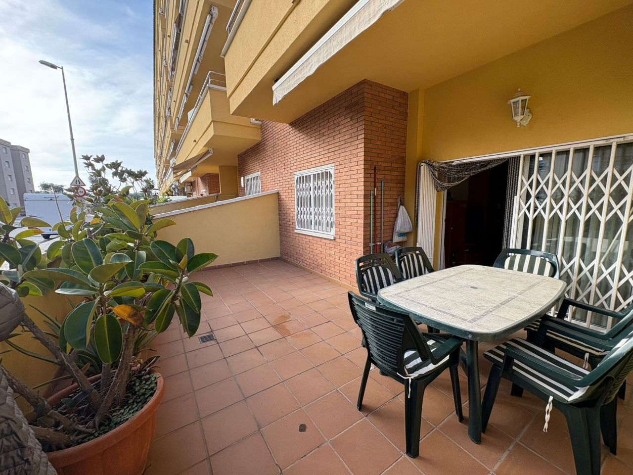 Flat on Costa Brava, Spain, 85 m² - picture 3